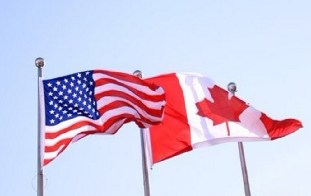 加拿大为何甘愿把国防交给美国,看着丢人但好
