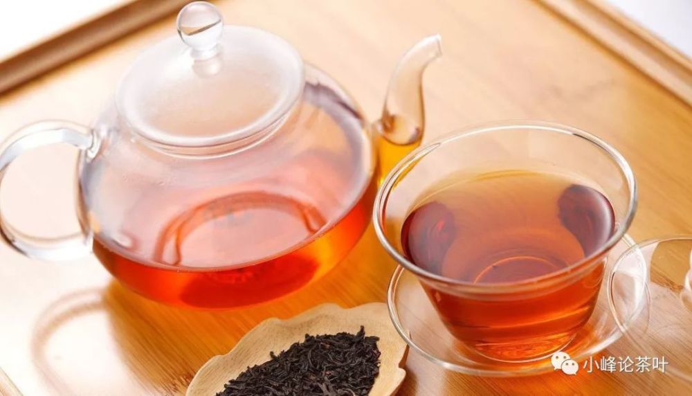 茶叶知识 秋冬喝红茶暖胃更暖心 看点快报