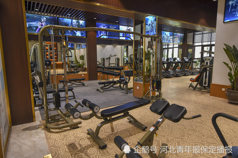 健身房,游泳馆,电影院…这小区堪比度假村 网友:别人家的小区