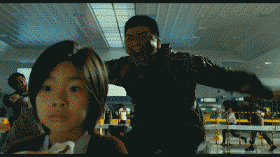 这部揭露人性的韩国灾难片《釜山行》,真的是神作么?