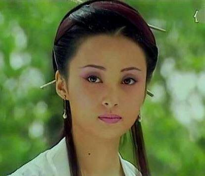 蒋勤勤版的白发魔女惊艳了时光