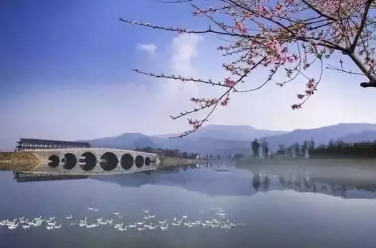 灰汤东鹜山景区暂时关闭