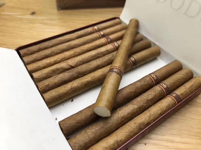 推荐五款好抽又实惠的雪茄 丹纳曼 古巴种子 帕特加斯迷你 看点快报