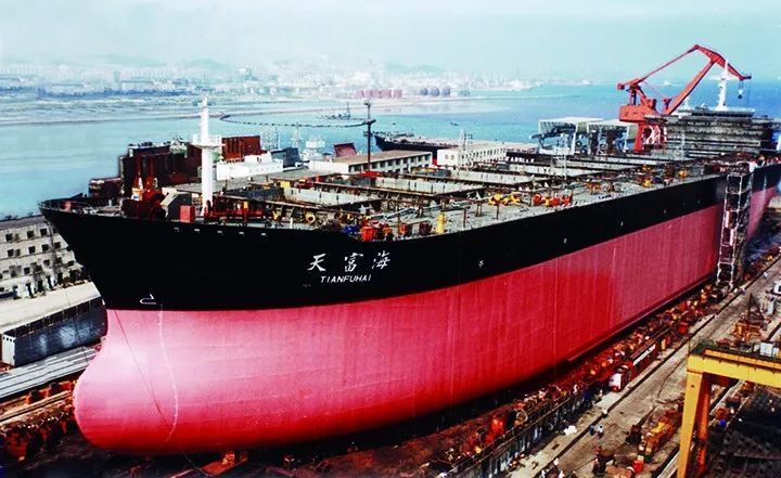 15万吨远洋散货船"天富海"号