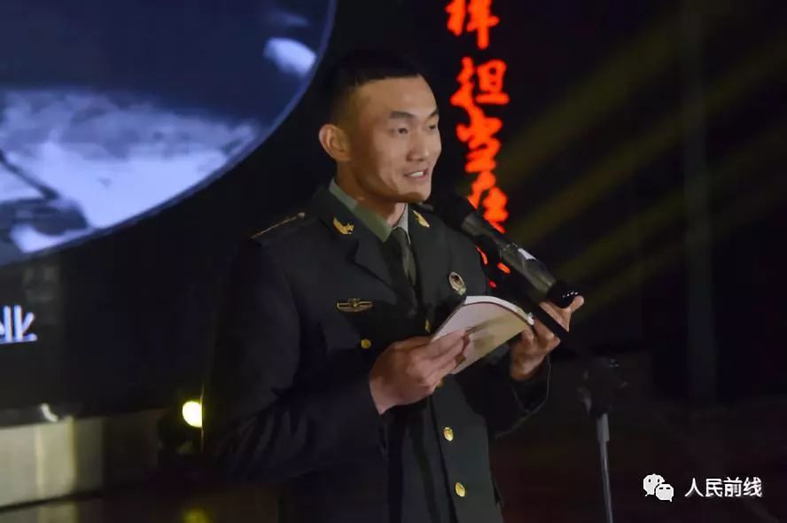 兵哥刘海军通过诵读《炮兵少校》,让我们了解到早年参战的经历让苏宁