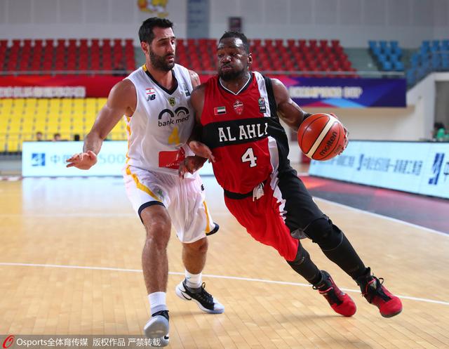 揭秘亚洲第1土豪球队 主帅欲购摄影无人机老板