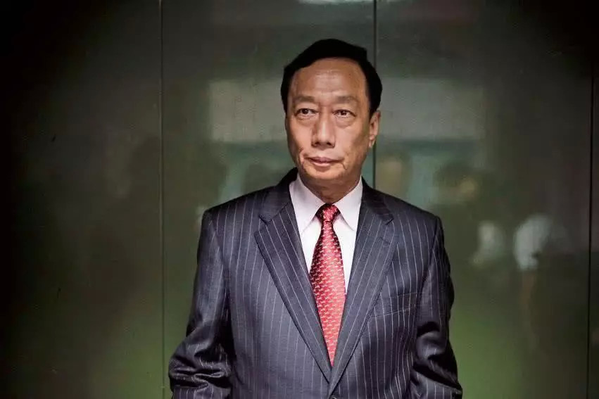 董事长母