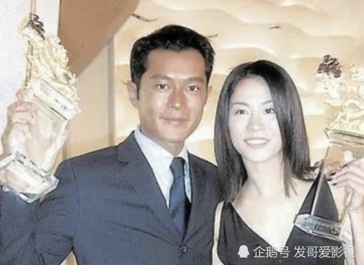 Tvb颁奖典礼上的最佳cp 连拿视帝都成双成对 看点快报