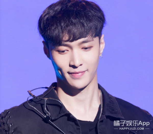 官曝1米8，自曝1米65，这些明星对身高也太耿直了