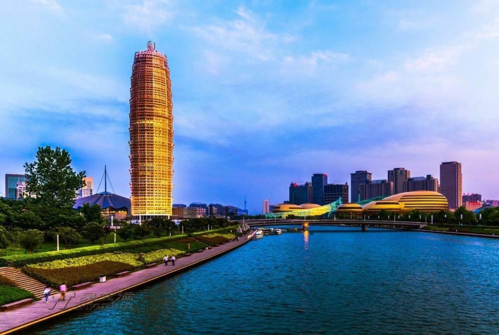 武汉市2018年经济总量_武汉市2017年英语四调(2)