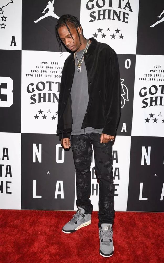在这么多年中 aj   酷灰一直是各路潮流 icon 的爱物,travis scott