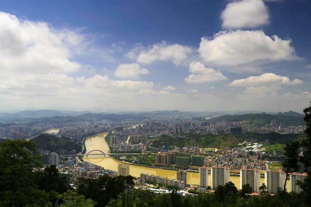 为什么肇庆gdp上不去_舌尖上的肇庆特色美食(2)