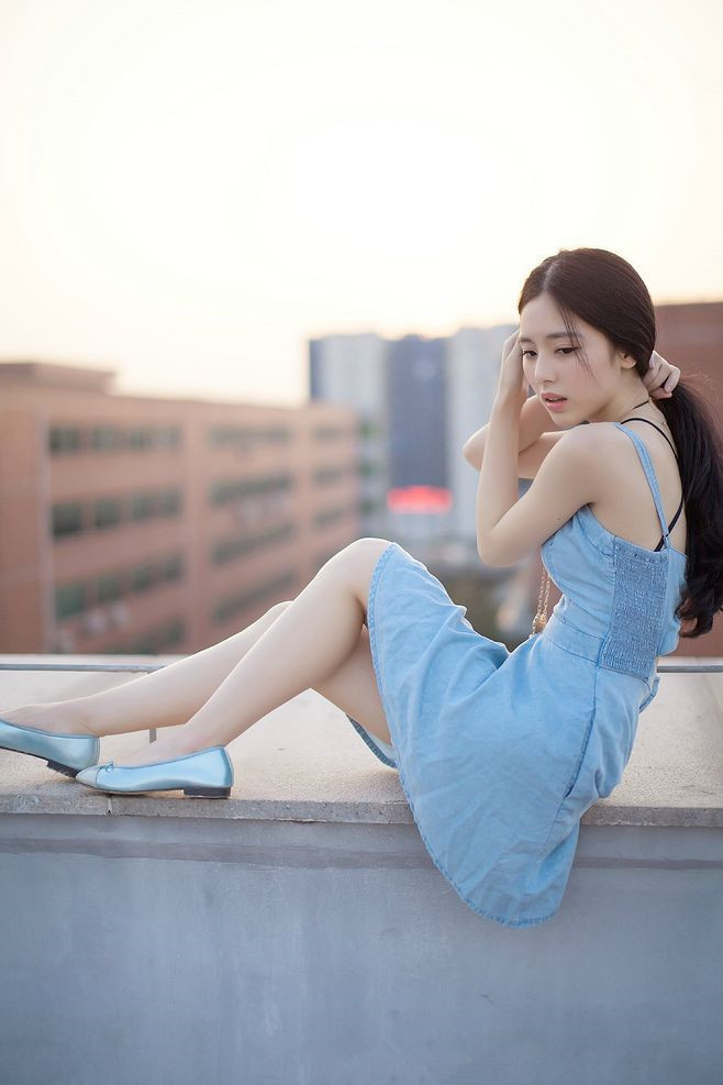 厦大校花程熙媛写真,天台素颜甜美