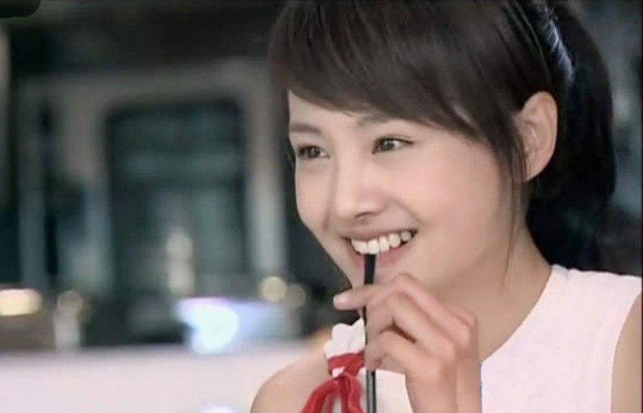 25岁郑爽清纯不减当年,我们最爱的楚雨荨回来