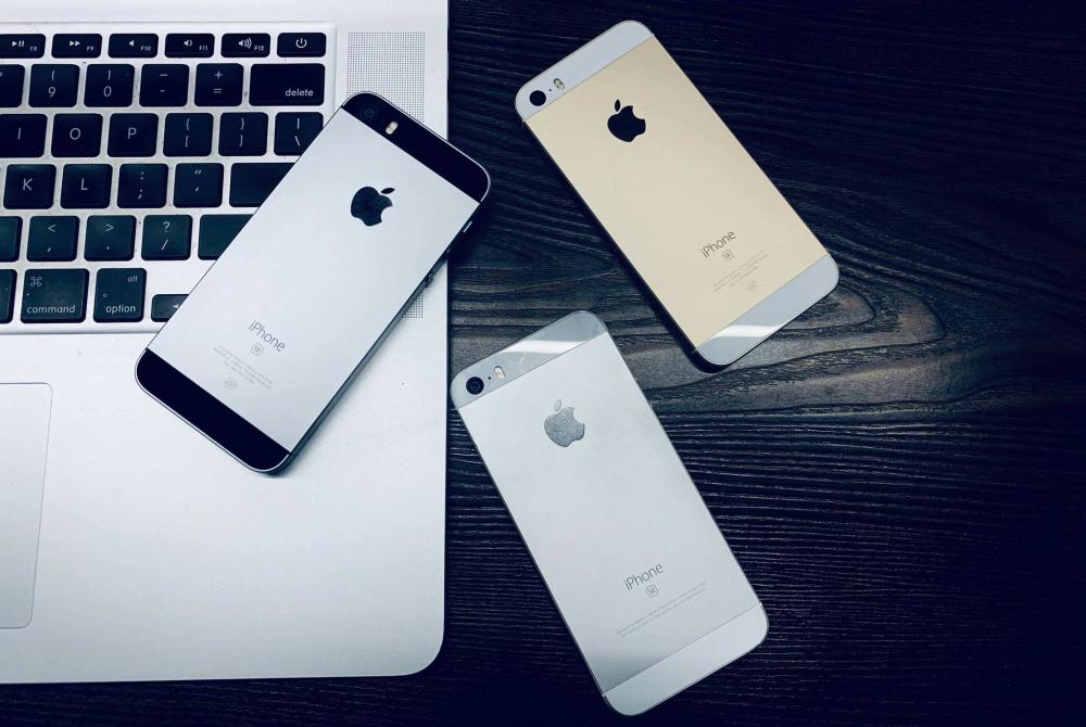 iphonese 2:小别三年,明年我们重聚