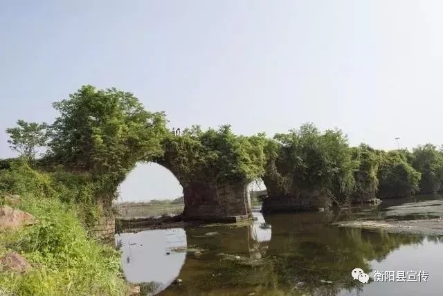时光的记忆,在衡阳县清花湾里缓缓流淌,也展开了一幅当代乡村振兴蓝图