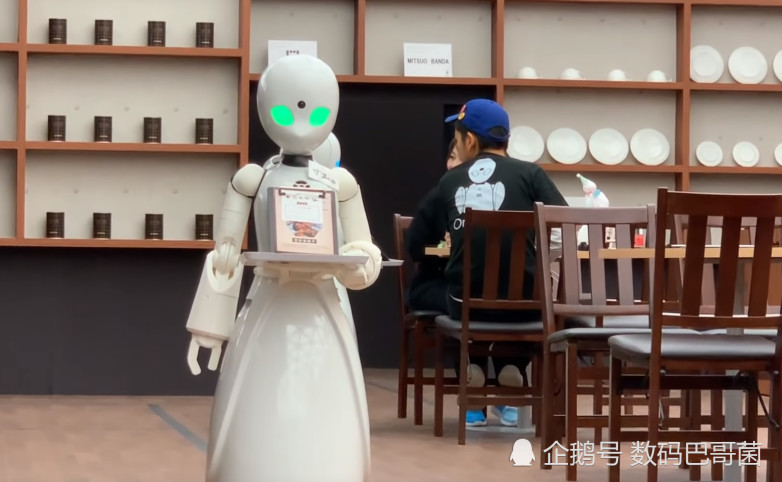 2018机器人盘点 ai机器女友 更逼真机器人餐厅成网红 看点快报
