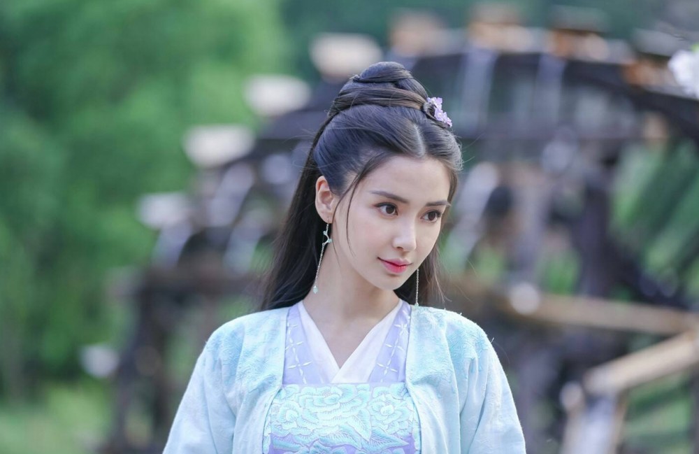 古装美女angelababy,一颦一笑美如画,你喜欢吗?