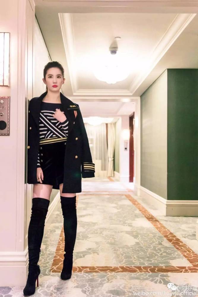 像杨幂刘亦菲这样不穿裤子出去浪,个个美成小