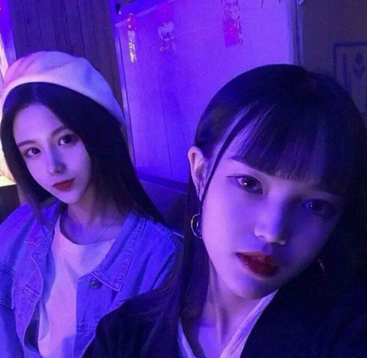 ins·治愈系·闺蜜头像:情话躲在风里,喜欢的人藏在梦