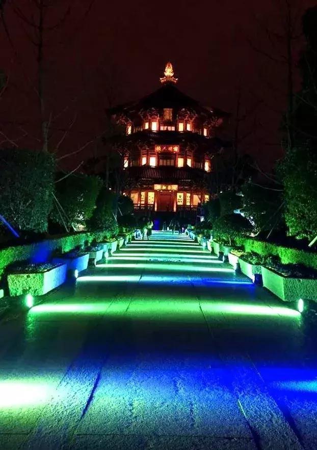 寒山钟世界享 江苏苏州寒山寺听钟声活动迎来第40个年