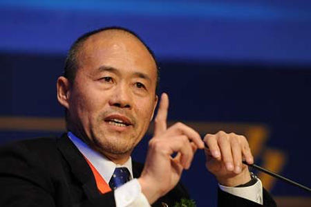 王石为小学生授课:要尊重游戏规则 学会放弃