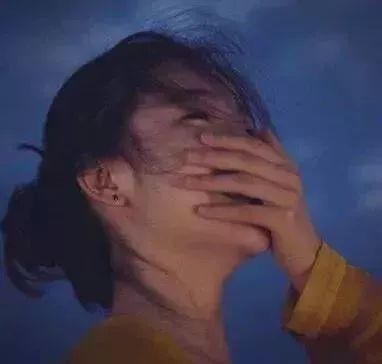 你婚前以为交通很发达 上火车坐飞机 想家想妈时可以随时回去 但你