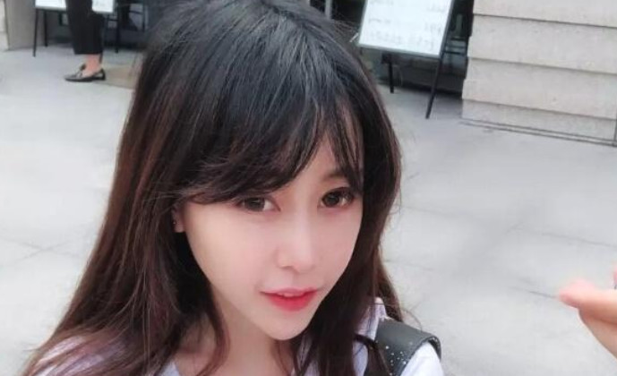 斗鱼卡卡曝主播圈黑料,声称自己握有截图录音证据,f某