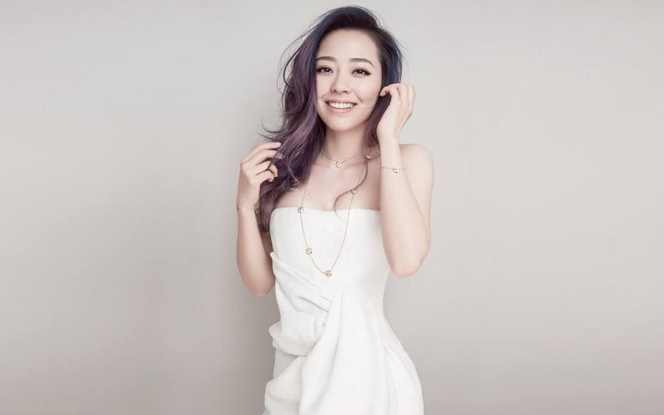 这些女歌手颜值超高 唱功一流 参加各种比赛却怎么也捧不红