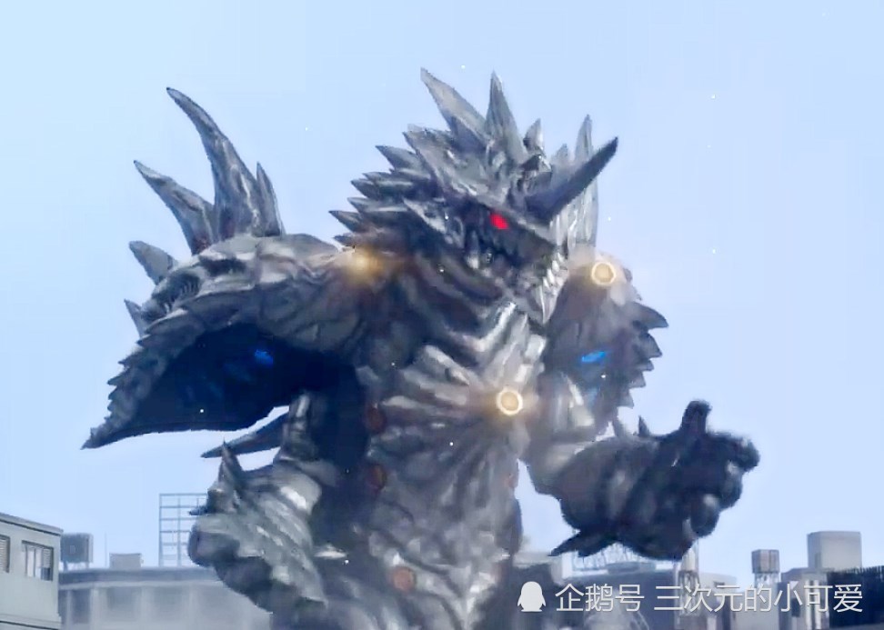 罗布剧场版:原来女奥特曼是怪兽进化而来的,难怪眼睛长得丑