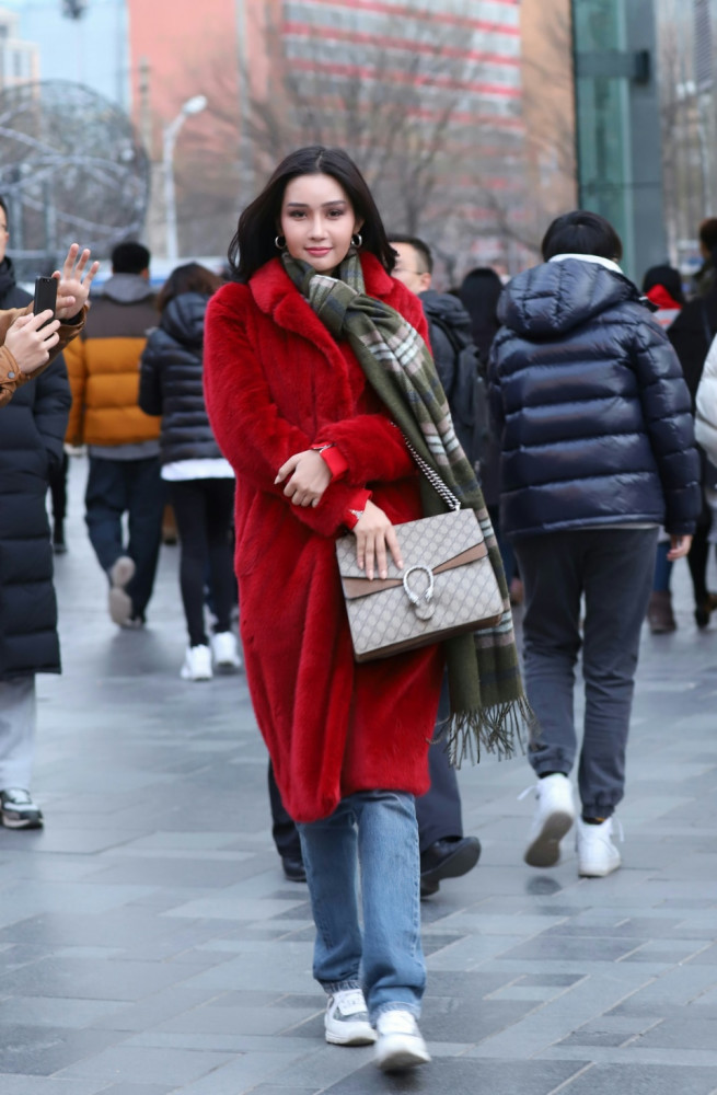 2019冬季街拍:北京街头妹子这么多,你最希望陪谁逛街?