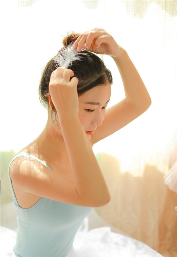 这三个星座女,天生颜值高,身材还很好,素颜也是女神,迷倒一片
