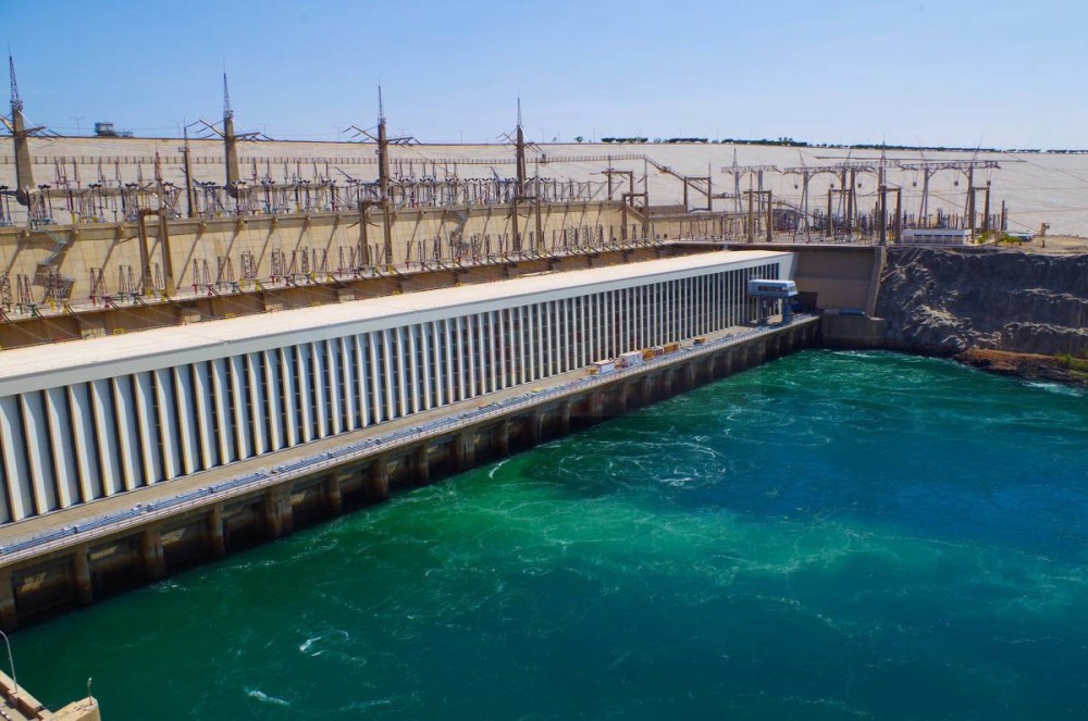 历史上的今天埃及阿斯旺大坝开工：建造它可能就是个大错误