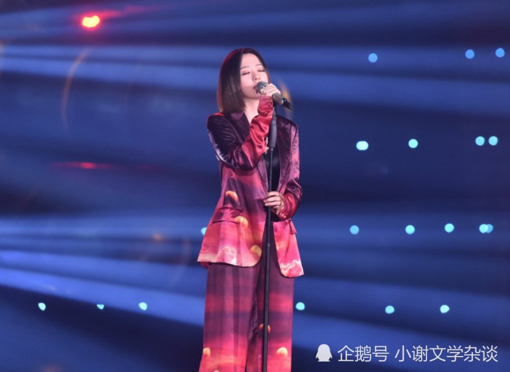 张靓颖当众向胡彦斌表白——独立的女人喜欢勇敢地表达情感