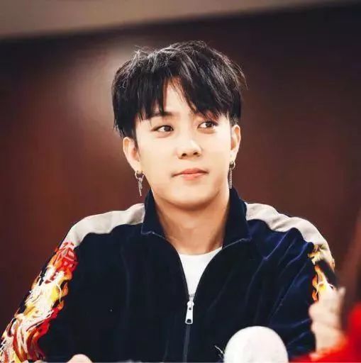 朴槿惠亲侄子 国民贵公子 殷志源为啥走上初丁之路 看点快报