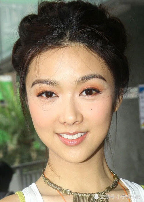 大家还记得那个画皮里的薛凯琪吗,被香港称为气质女神