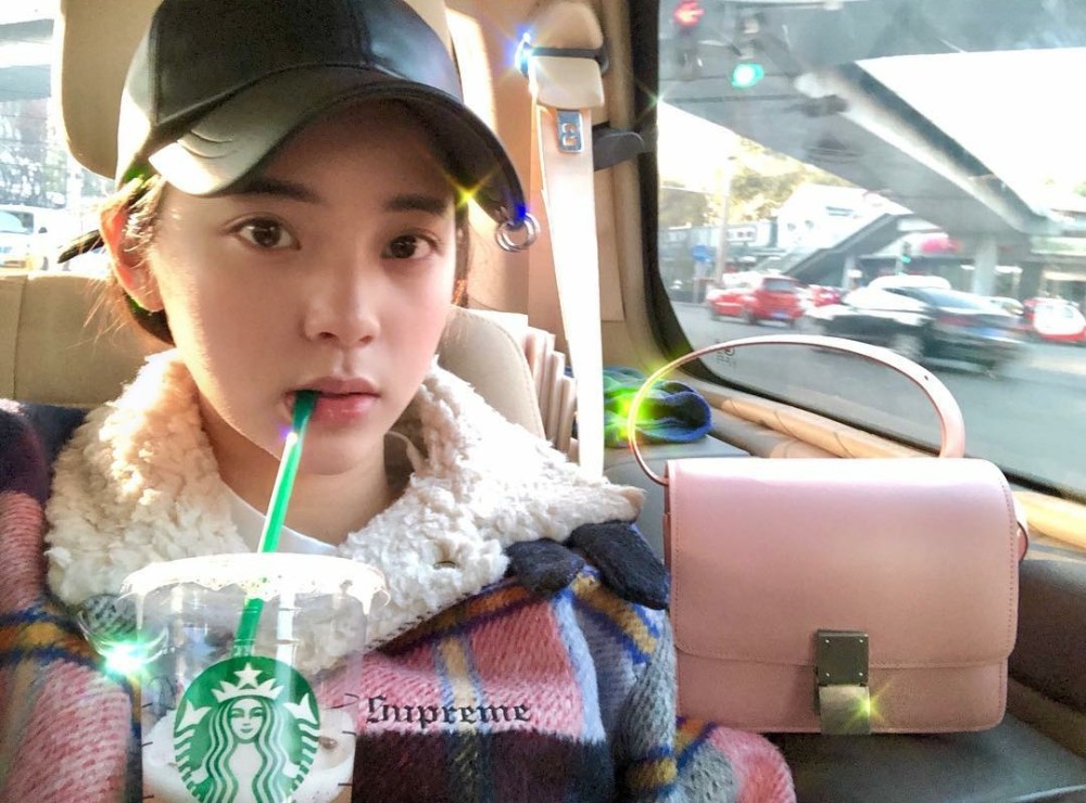 欧阳娜娜公布三点男友标准,他都很符合,网友:在一起就好了