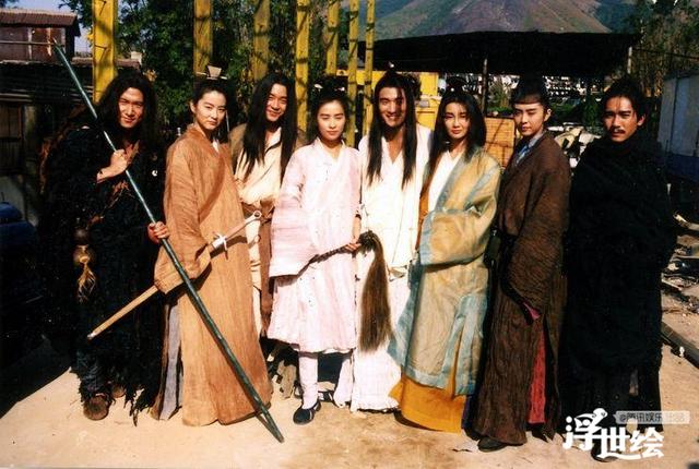 美人是比出来的！回首绝色女神同框 美瞎了(组图)