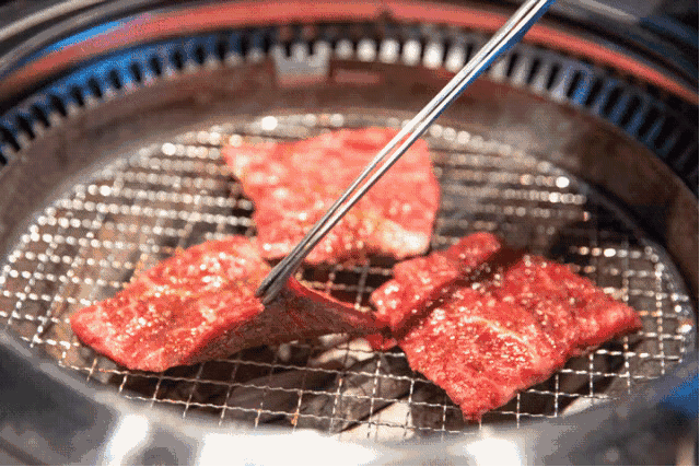 火爆全国 食材具有新鲜保证 肉质鲜美爽嫩,种类丰富 为了保证口感,每