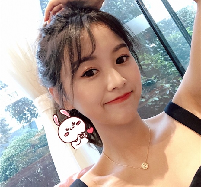 马尾总是"扎不好"?网红超实用的小技巧,秒变"马尾仙女