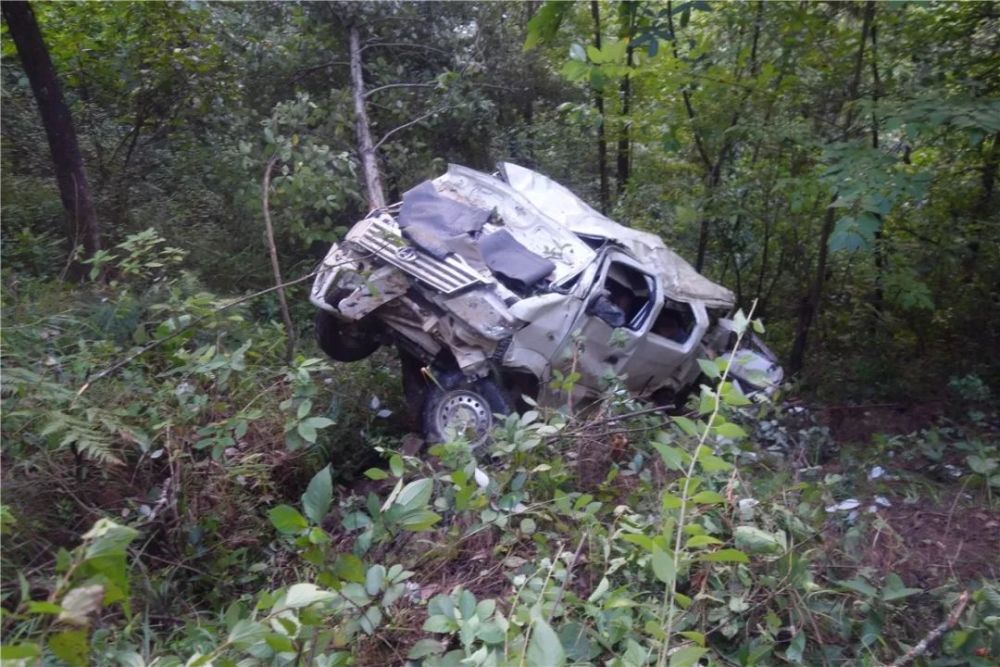 6起怒江农村道路交通事故曝光!春节安全回家,这条微信