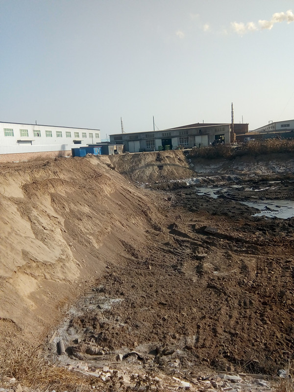 河北平乡县河古庙镇土堆露天存放——敬请镇党委书记郑建东关注