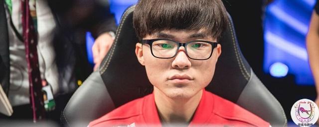 Faker加冕三冠王成为LOL第一人 身价要翻倍?