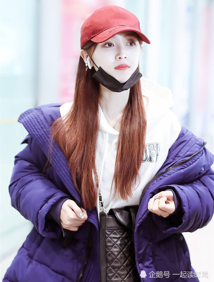 吴宣仪私服,吴宣仪同款,吴宣仪最新,匡威aj马丁靴,00后显瘦搭配