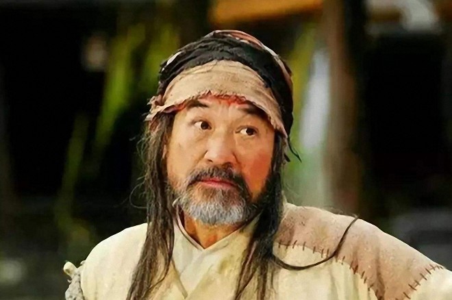 三位"郭靖"扮演者,黄日华梁家仁成经典,而他演了三次仍未红