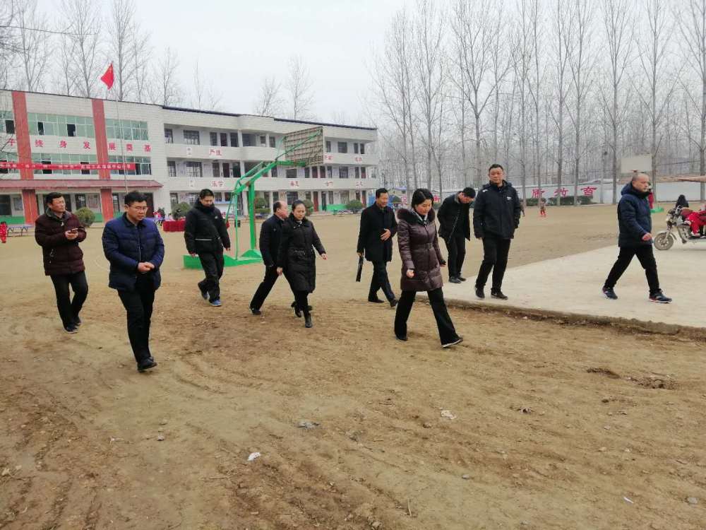"情暖寒冬 爱心同行"鹿邑县团委爱心慰问走进王皮溜镇