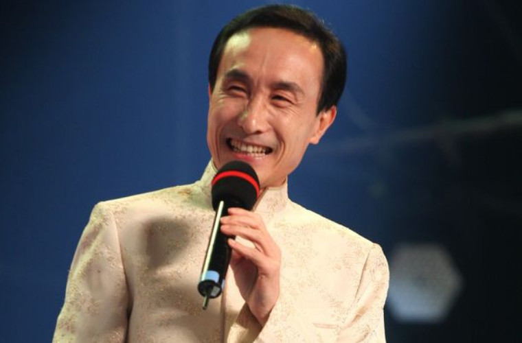 62岁的巩汉林,隐藏了34年的儿子,原来是这么熟悉的他