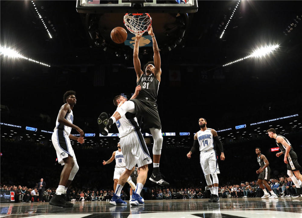 常规赛:魔术VS篮网 图集