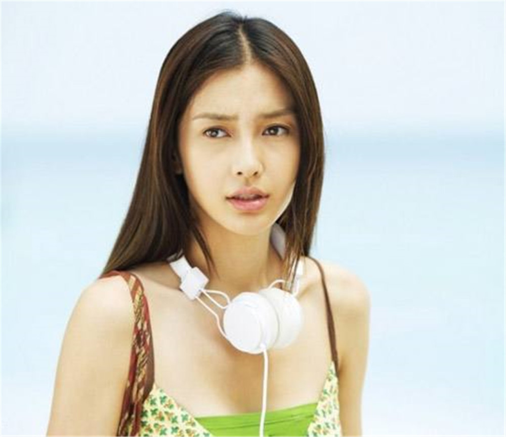 杨颖刚出道时有多美?还和彭于晏搭戏,网友:仙女本仙没