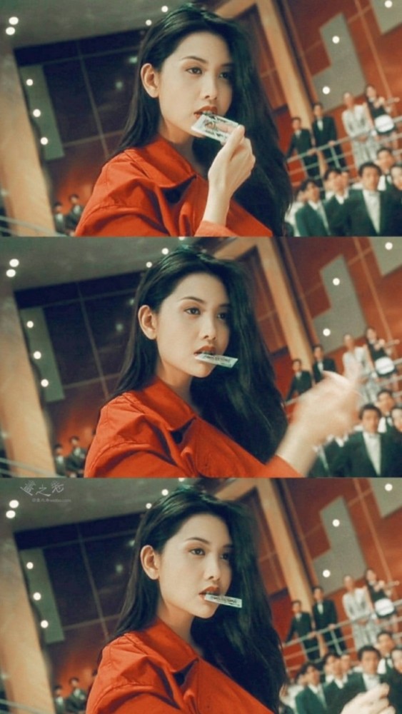 港味·拼接壁纸:复古小姐姐美得倾心,难怪复古风会火起来